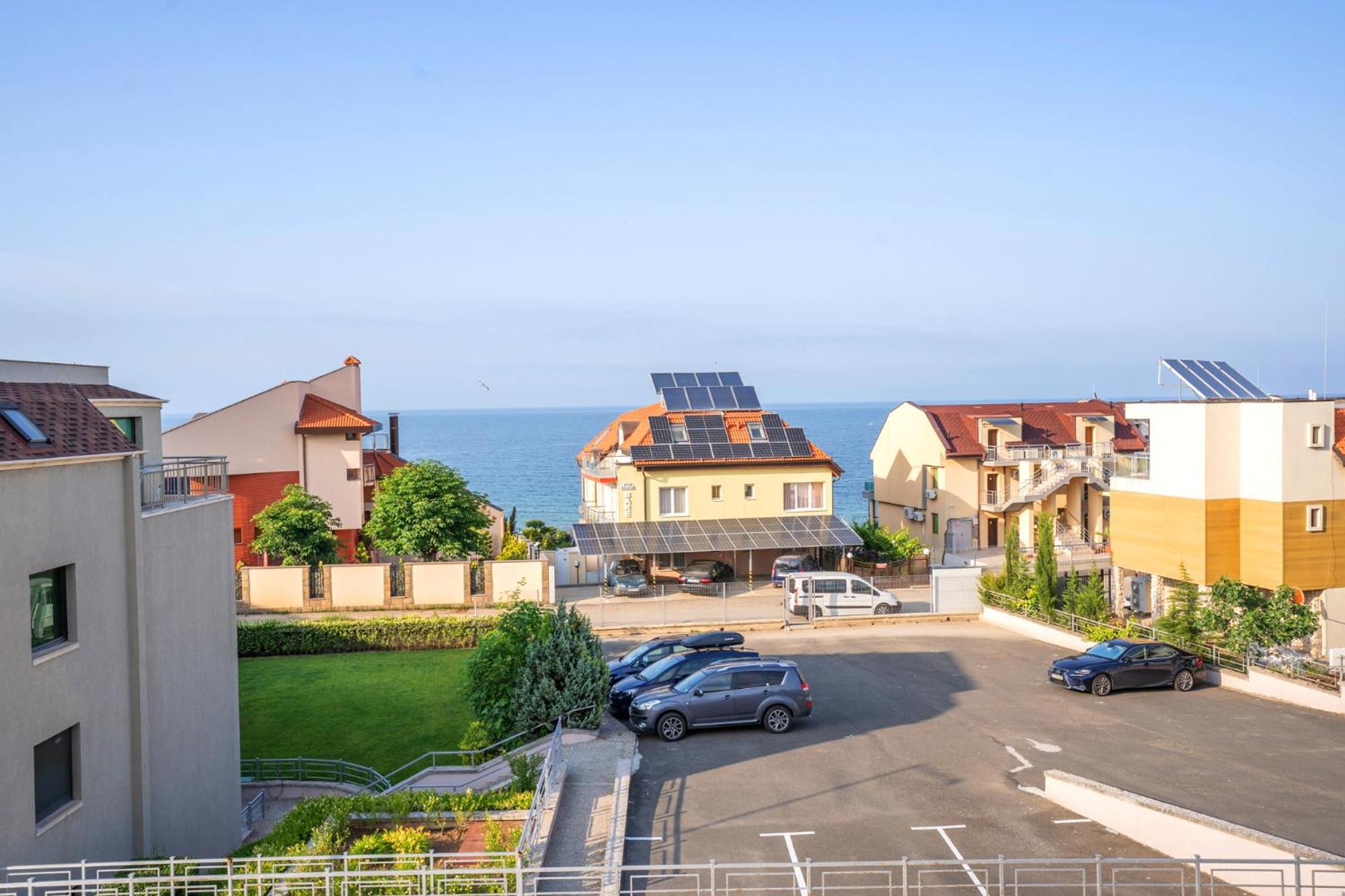 Royal Calisto Hotel Sozopol Esterno foto